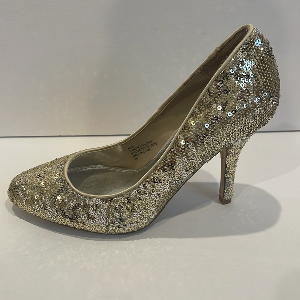 White House Black Market Gold Heels with Crystal Embellishments - Picture 4 of 8
